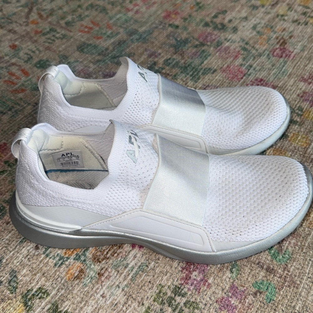 White APLs